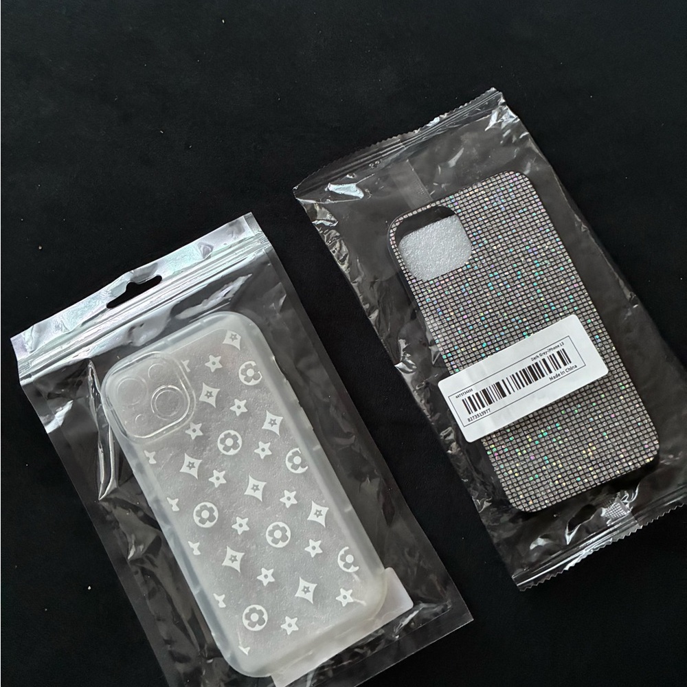 ✨NEW•2• iPhone 13•Designer Phone Cases✨